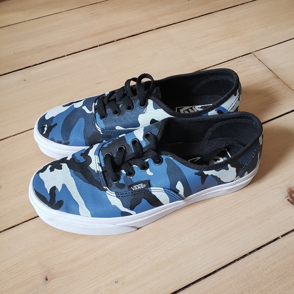 vans blue camo